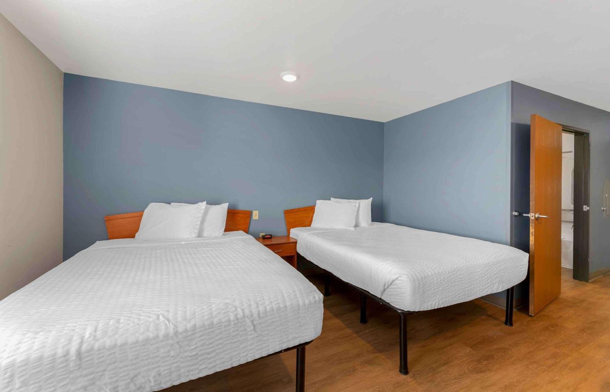 Extended Stay America Select Suites - Cleveland - 에이본 외부 사진