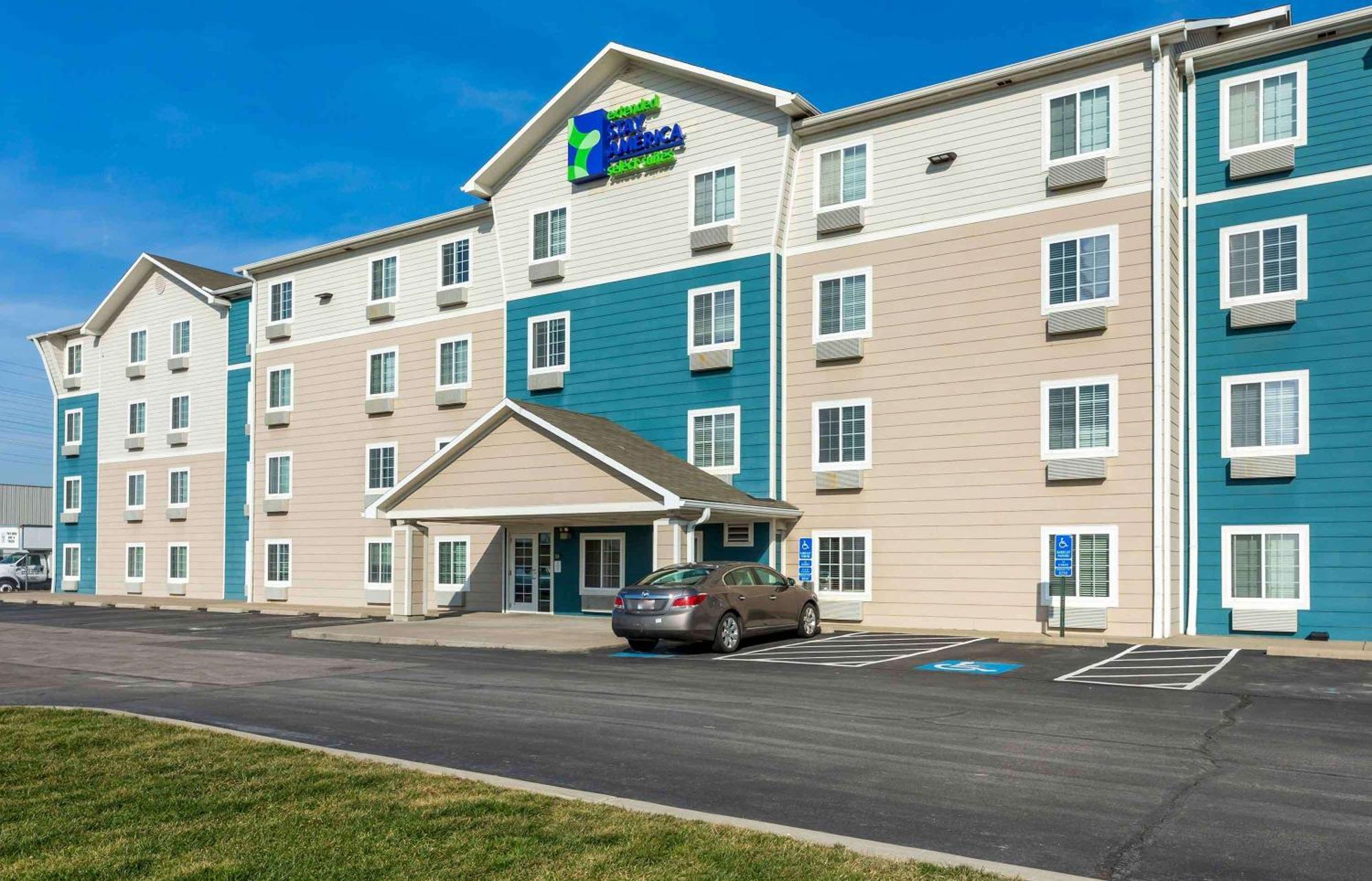Extended Stay America Select Suites - Cleveland - 에이본 외부 사진